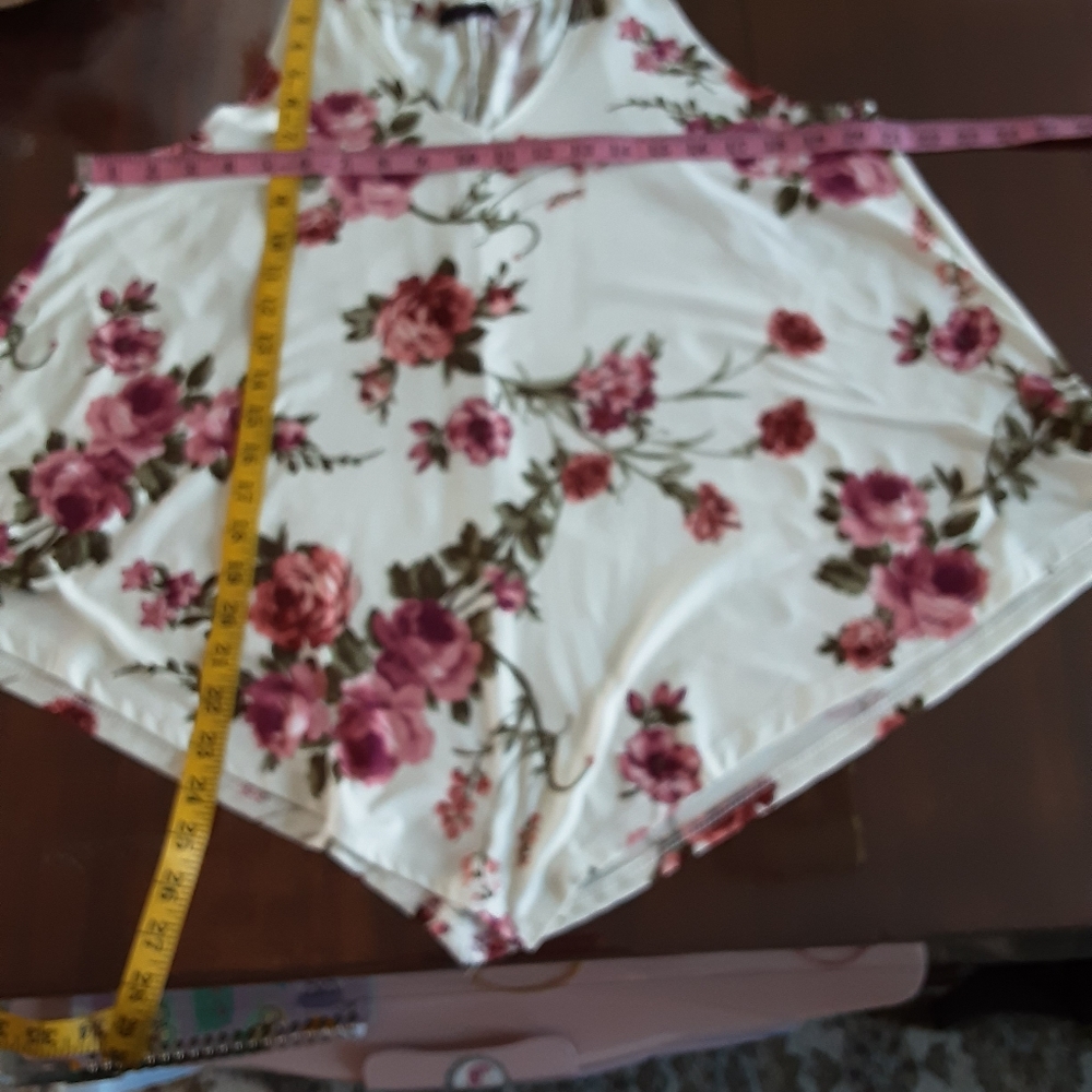 Tank Top - Picture 4 of 5